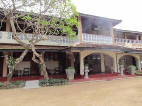 Coral Front Inn